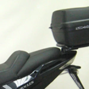 ATTACCO PER BAULETTO POSTERIORE APRILIA SR MAX 125